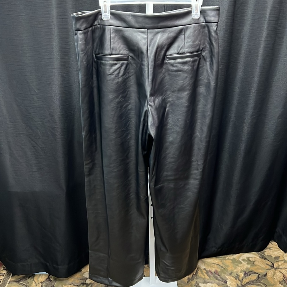 Women's Nine West Pleated Faux Leather Trouser - Picture 2 of 7